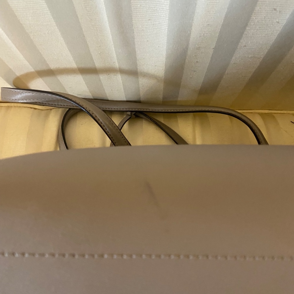 Tory Burch Tote Handbag - Picture 3 of 6